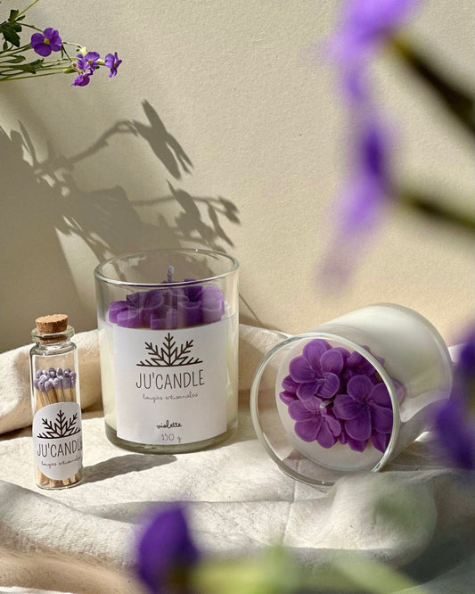 Bougie violette